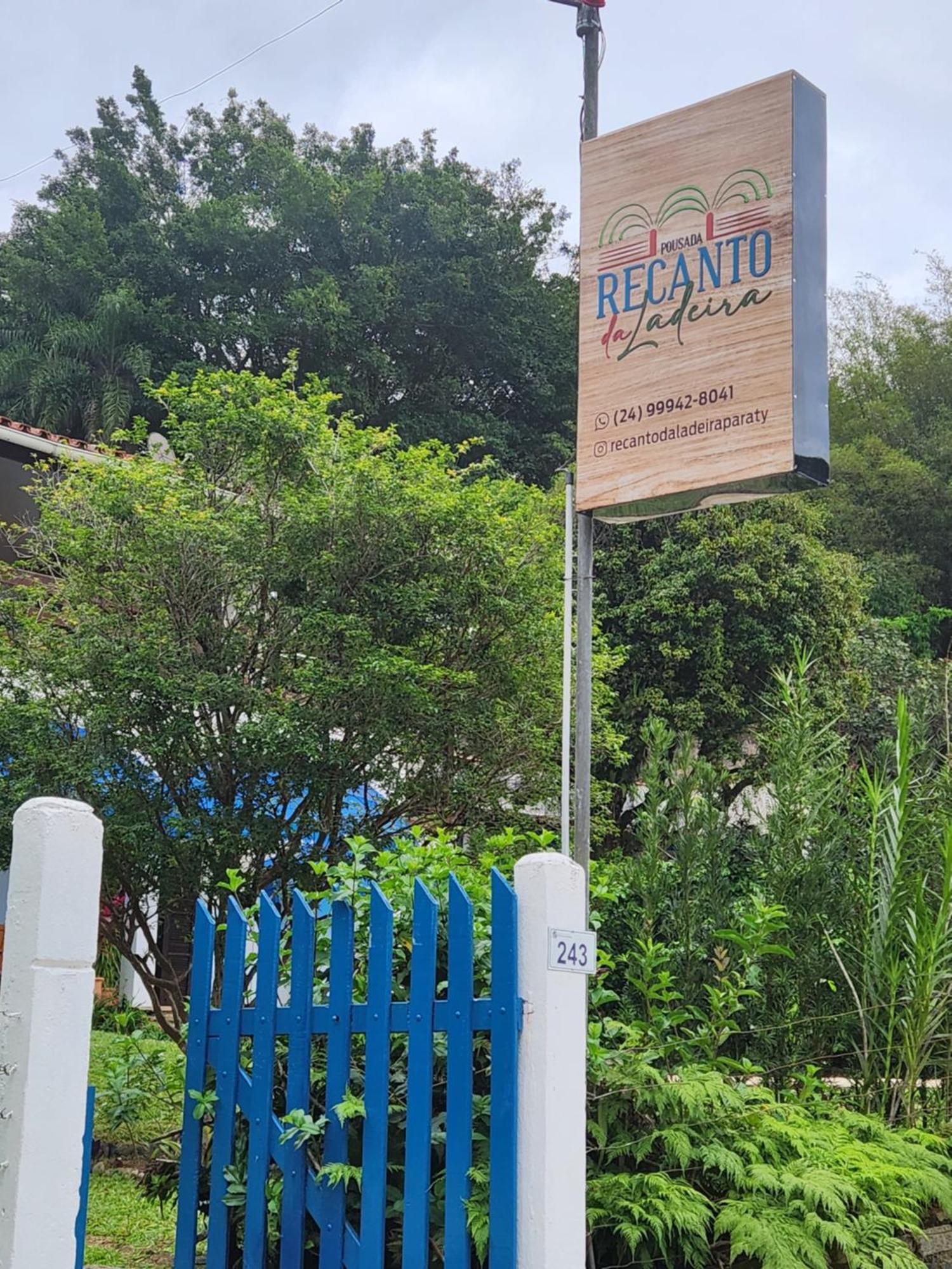 Pousada Recanto Da Ladeira Araquari Exterior foto